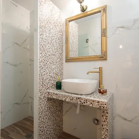 Casa Nel Borgo N.2 Feriehus *